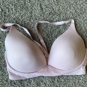 Victoria’s Secret Women's Light Pink Bra